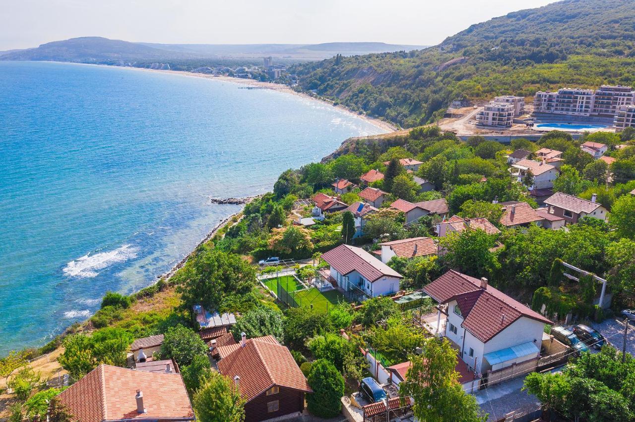 Casa De La Mare - Albena Villa Buitenkant foto